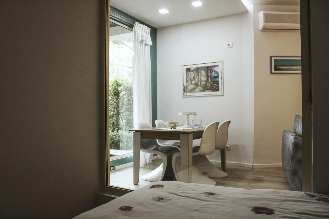 Ivy Lalzi Bay Beach House Durrës Zewnętrze zdjęcie
